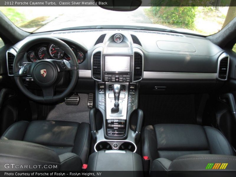 Dashboard of 2012 Cayenne Turbo