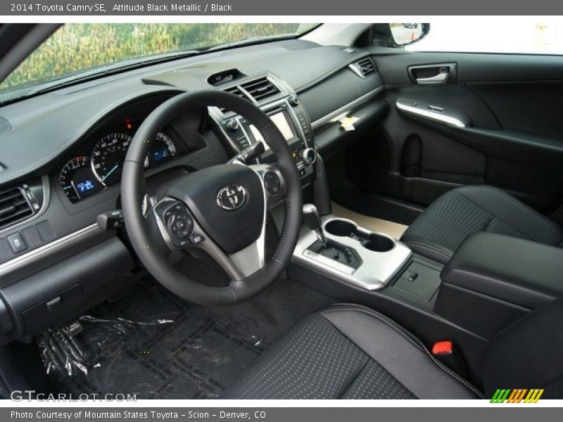 Attitude Black Metallic / Black 2014 Toyota Camry SE