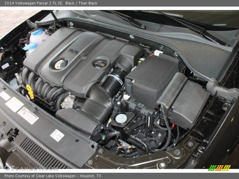 Black / Titan Black 2014 Volkswagen Passat 2.5L SE