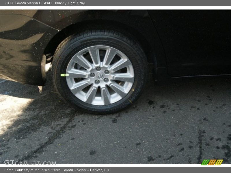 Black / Light Gray 2014 Toyota Sienna LE AWD