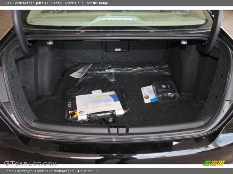 Black Uni / Cornsilk Beige 2013 Volkswagen Jetta TDI Sedan