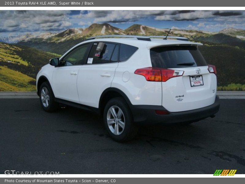 Super White / Black 2013 Toyota RAV4 XLE AWD