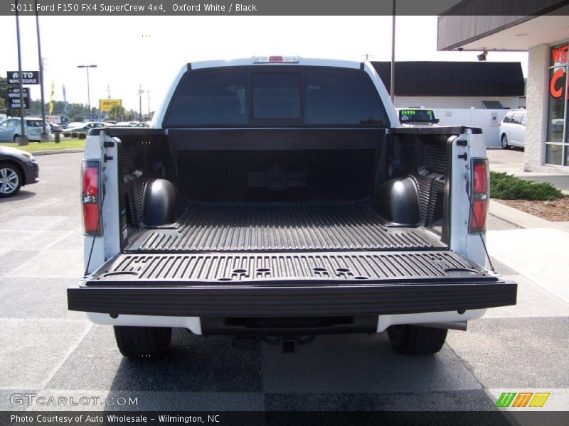 Oxford White / Black 2011 Ford F150 FX4 SuperCrew 4x4
