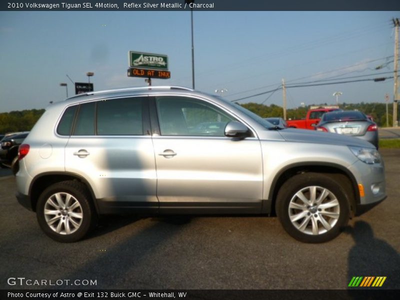 Reflex Silver Metallic / Charcoal 2010 Volkswagen Tiguan SEL 4Motion