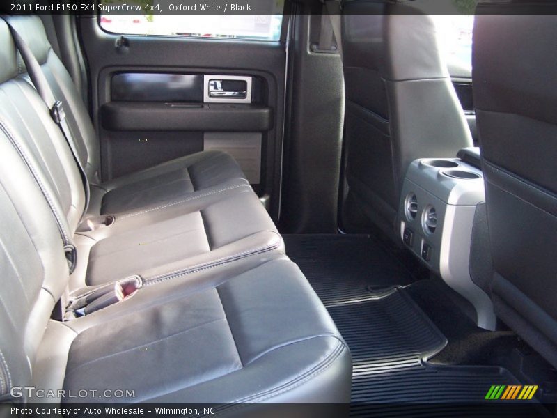 Oxford White / Black 2011 Ford F150 FX4 SuperCrew 4x4