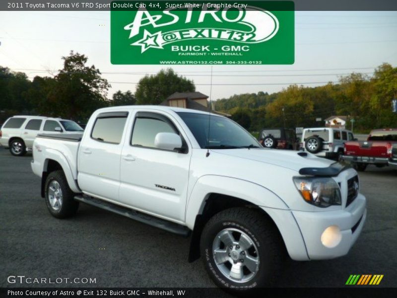 Super White / Graphite Gray 2011 Toyota Tacoma V6 TRD Sport Double Cab 4x4