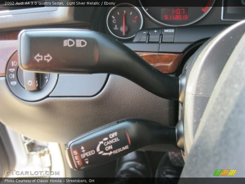 Controls of 2002 A4 3.0 quattro Sedan