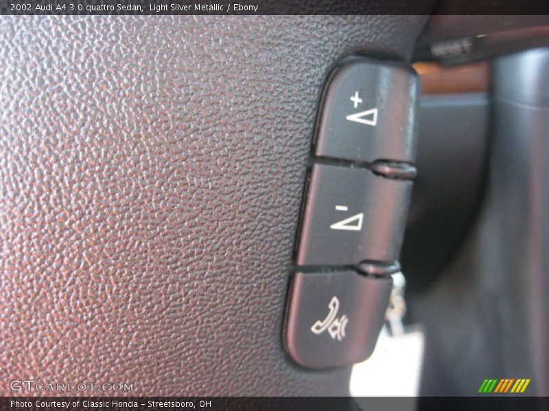 Light Silver Metallic / Ebony 2002 Audi A4 3.0 quattro Sedan