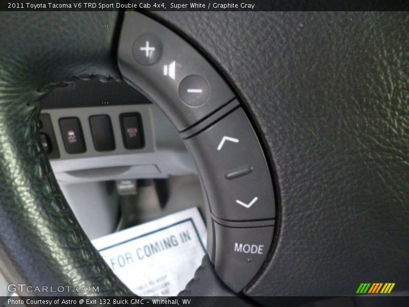Super White / Graphite Gray 2011 Toyota Tacoma V6 TRD Sport Double Cab 4x4