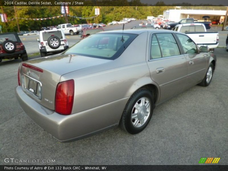 Cashmere / Shale 2004 Cadillac DeVille Sedan