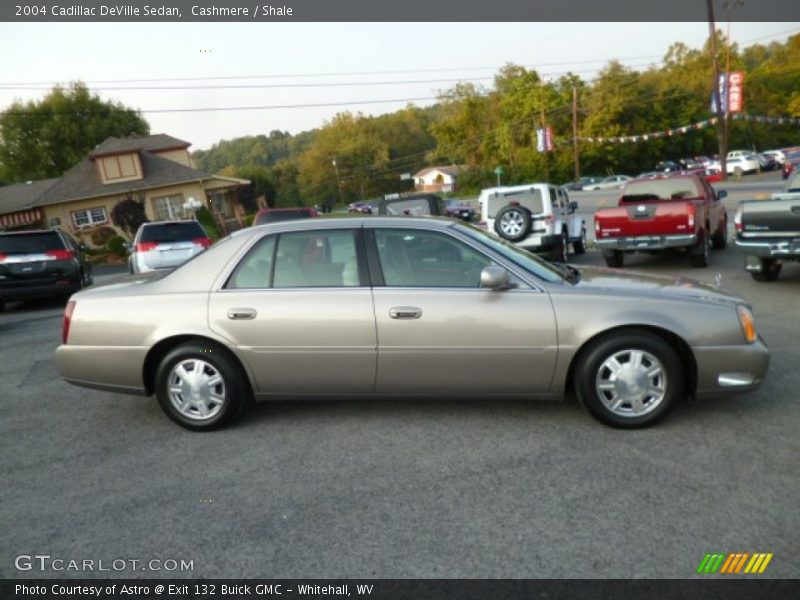 Cashmere / Shale 2004 Cadillac DeVille Sedan