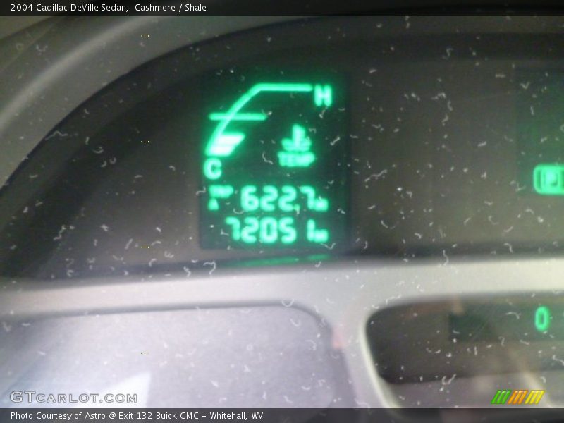 Cashmere / Shale 2004 Cadillac DeVille Sedan