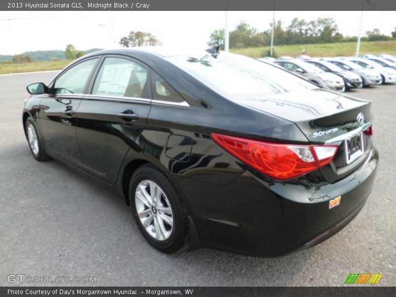 Midnight Black / Gray 2013 Hyundai Sonata GLS