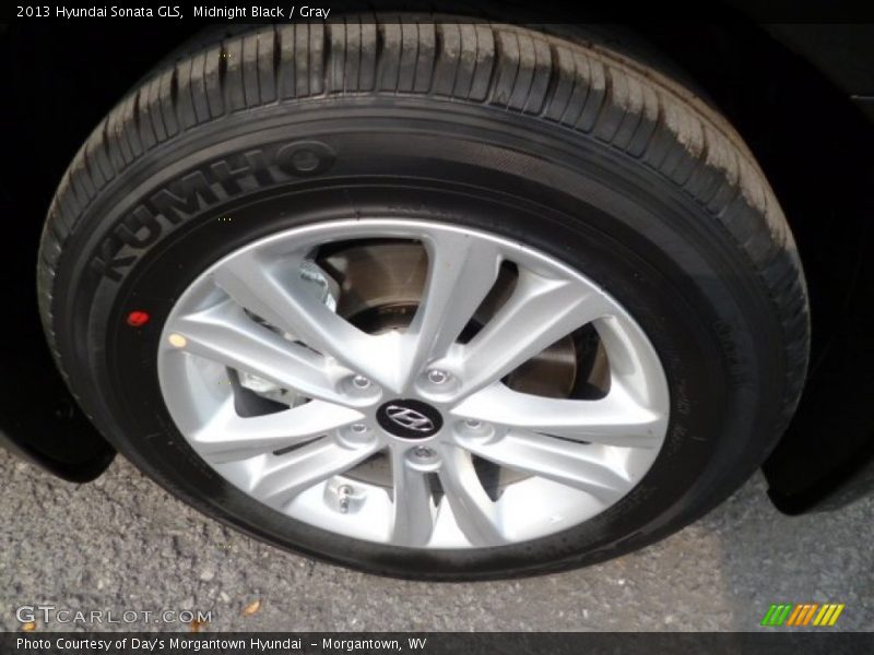 Midnight Black / Gray 2013 Hyundai Sonata GLS