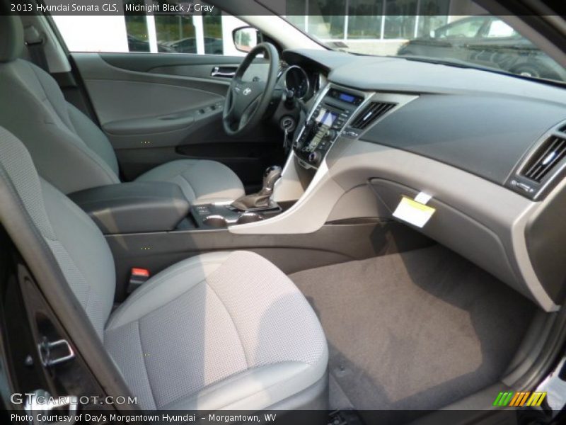 Midnight Black / Gray 2013 Hyundai Sonata GLS