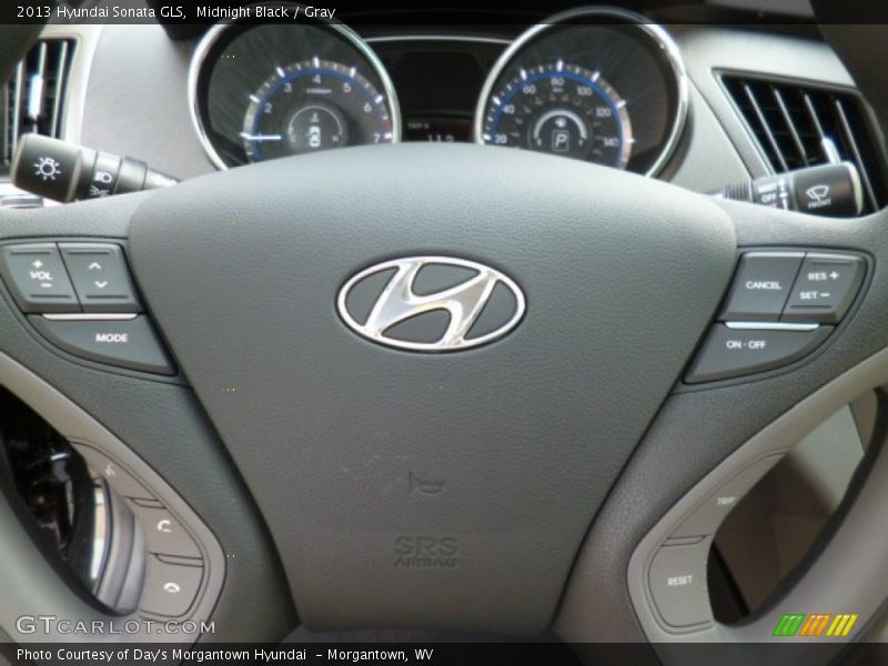 Midnight Black / Gray 2013 Hyundai Sonata GLS