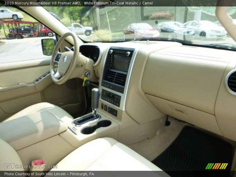 Dashboard of 2010 Mountaineer V8 Premier AWD