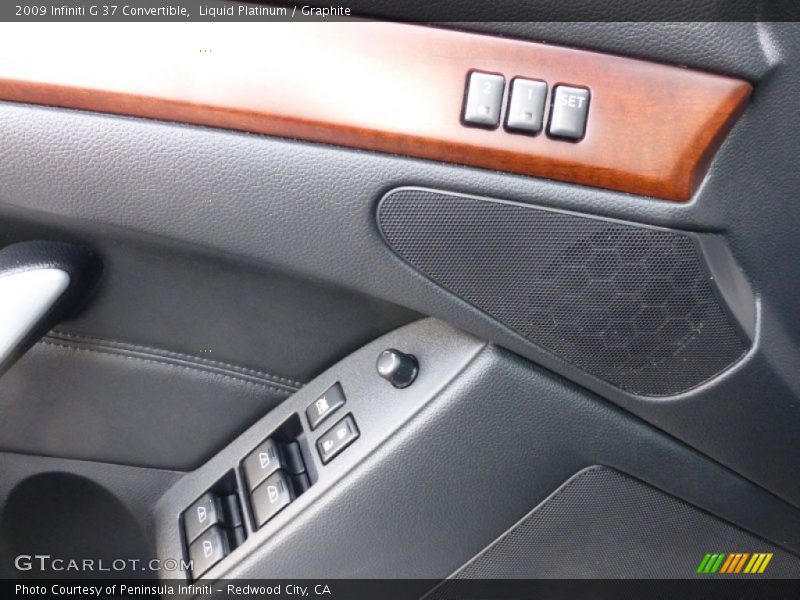 Liquid Platinum / Graphite 2009 Infiniti G 37 Convertible