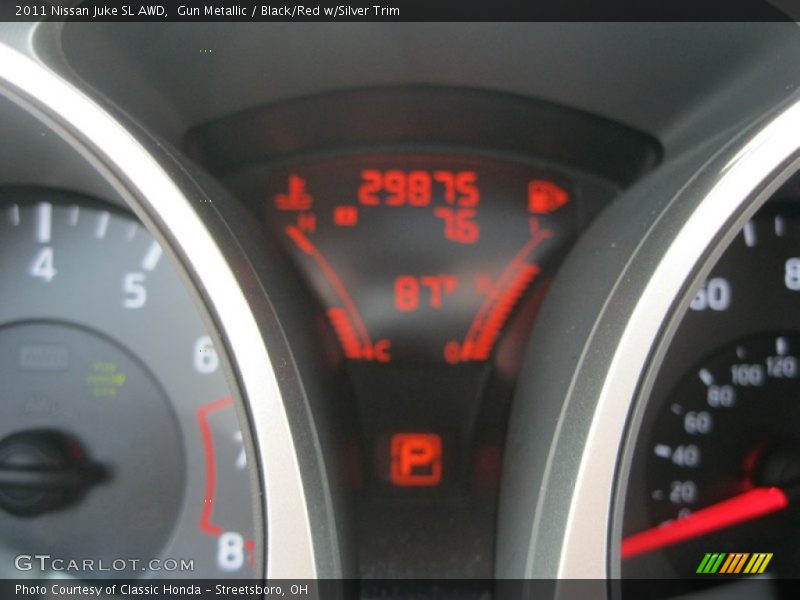 Gun Metallic / Black/Red w/Silver Trim 2011 Nissan Juke SL AWD