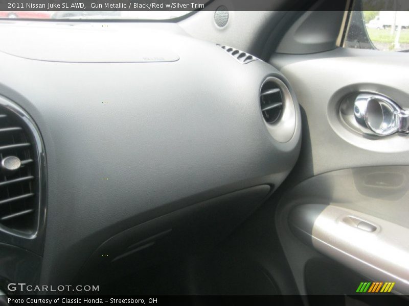 Gun Metallic / Black/Red w/Silver Trim 2011 Nissan Juke SL AWD