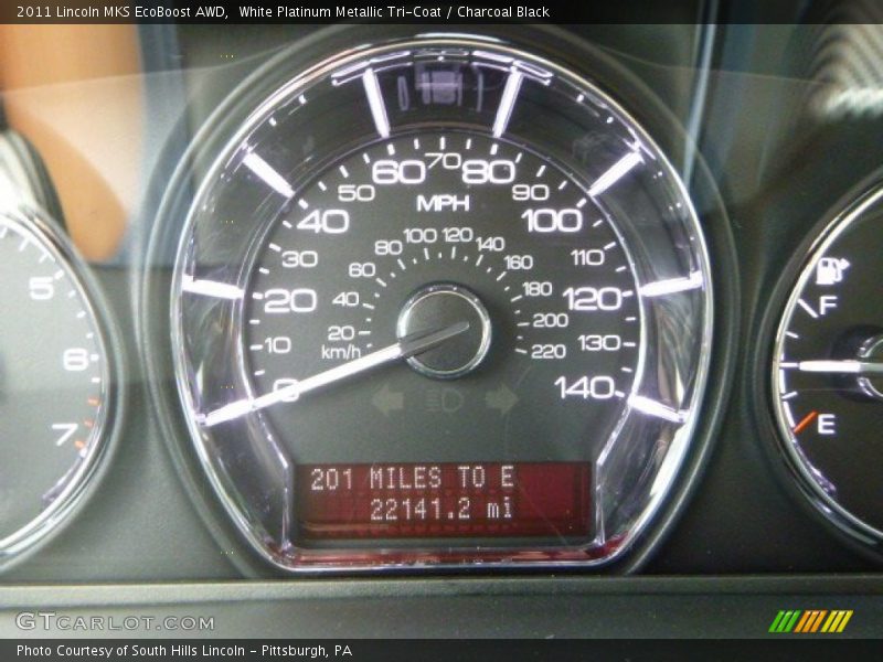 White Platinum Metallic Tri-Coat / Charcoal Black 2011 Lincoln MKS EcoBoost AWD