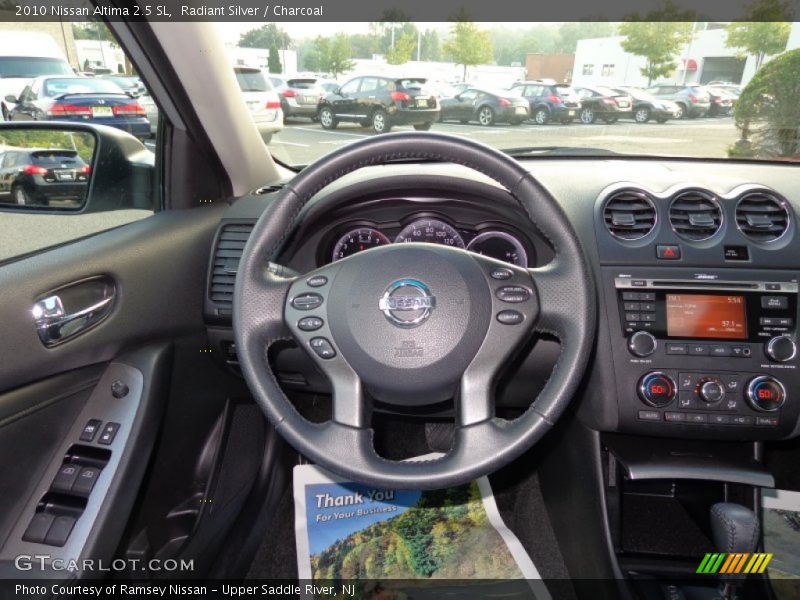 Radiant Silver / Charcoal 2010 Nissan Altima 2.5 SL
