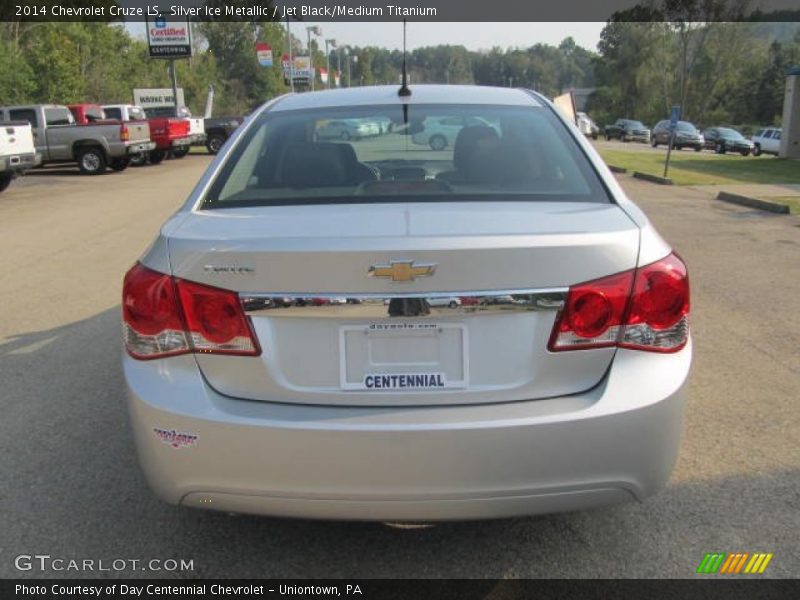 Silver Ice Metallic / Jet Black/Medium Titanium 2014 Chevrolet Cruze LS