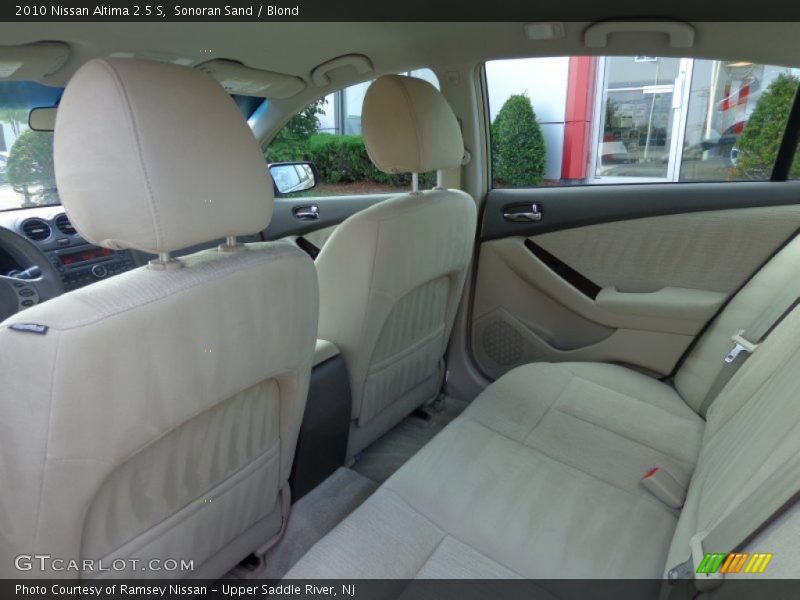 Sonoran Sand / Blond 2010 Nissan Altima 2.5 S