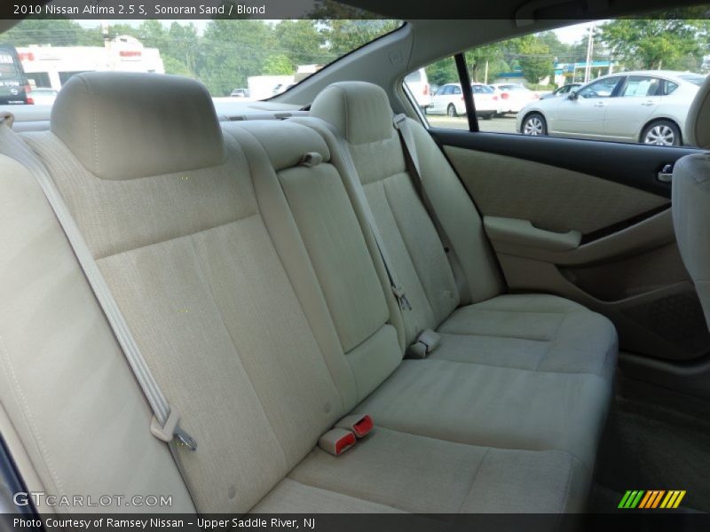 Sonoran Sand / Blond 2010 Nissan Altima 2.5 S