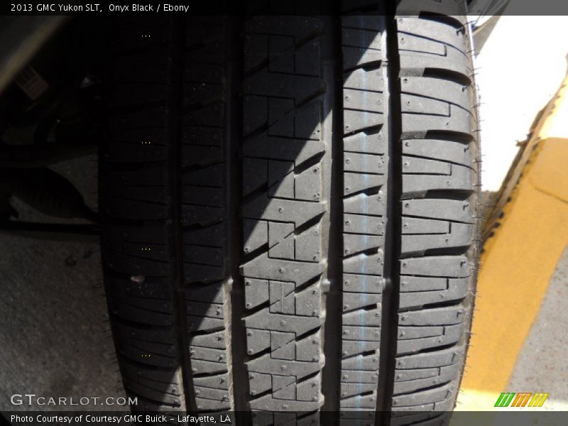 Onyx Black / Ebony 2013 GMC Yukon SLT