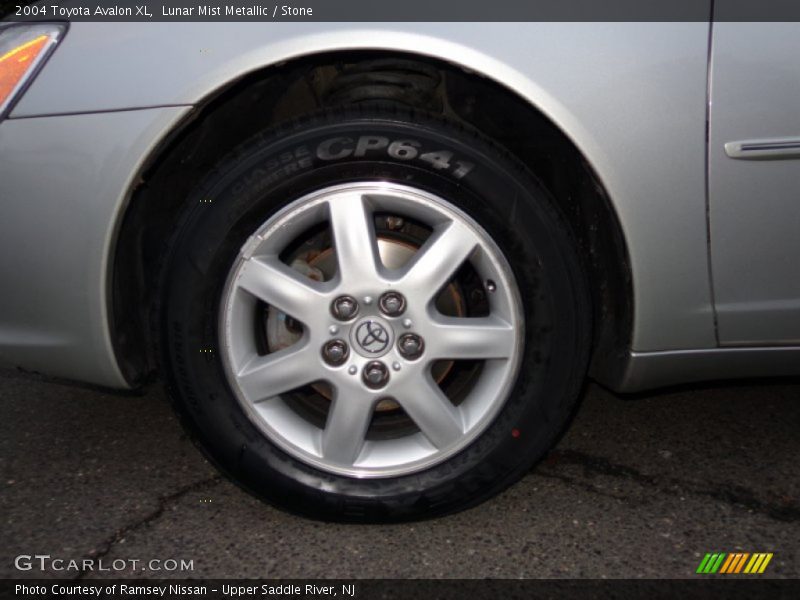 Lunar Mist Metallic / Stone 2004 Toyota Avalon XL