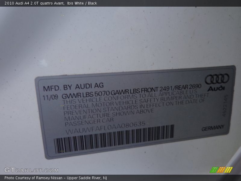 Ibis White / Black 2010 Audi A4 2.0T quattro Avant