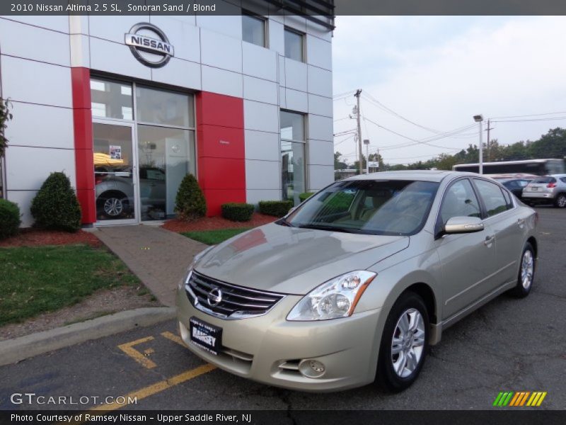 Sonoran Sand / Blond 2010 Nissan Altima 2.5 SL