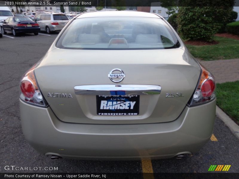Sonoran Sand / Blond 2010 Nissan Altima 2.5 SL