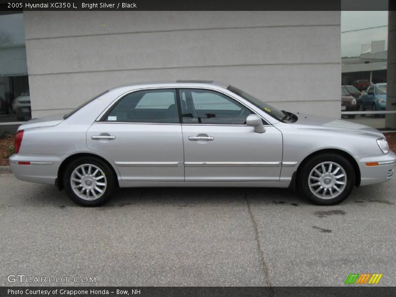 Bright Silver / Black 2005 Hyundai XG350 L