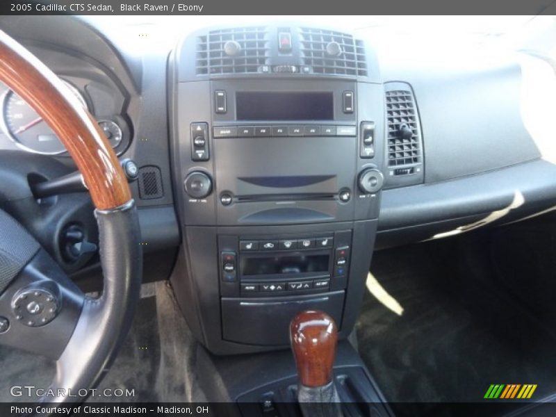 Black Raven / Ebony 2005 Cadillac CTS Sedan