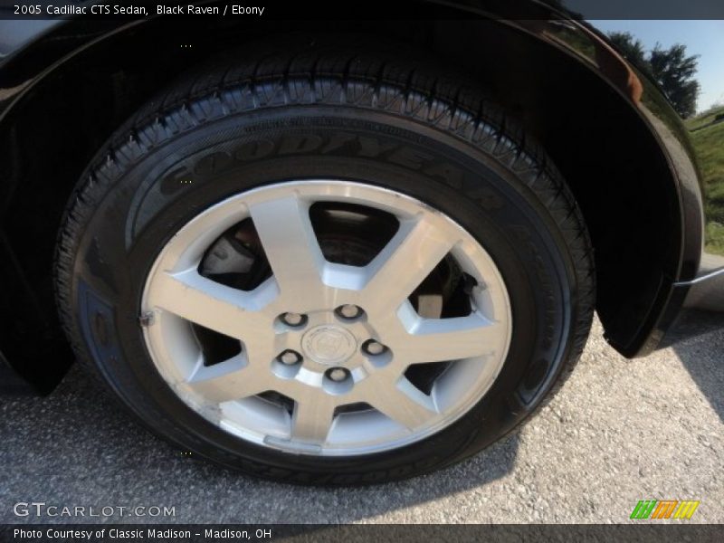 Black Raven / Ebony 2005 Cadillac CTS Sedan
