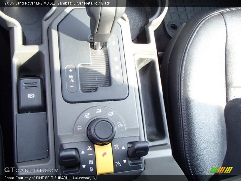 Zambezi Silver Metallic / Black 2006 Land Rover LR3 V8 SE