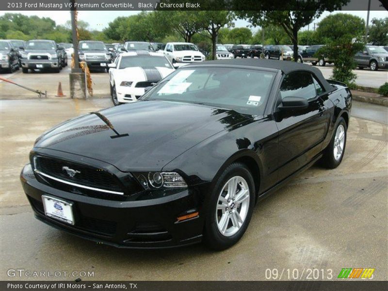 Black / Charcoal Black 2013 Ford Mustang V6 Premium Convertible