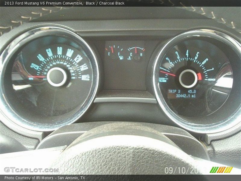 Black / Charcoal Black 2013 Ford Mustang V6 Premium Convertible