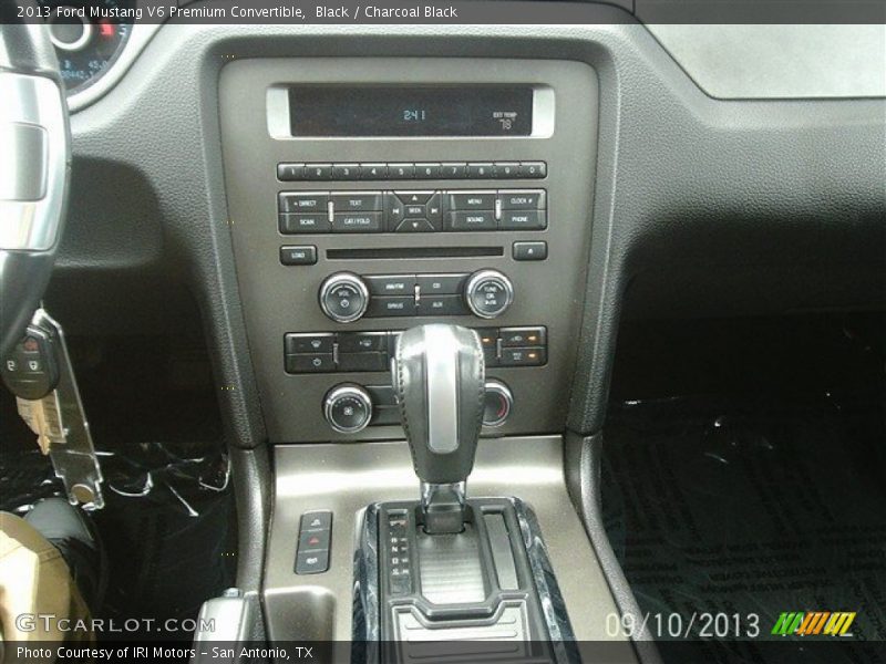 Black / Charcoal Black 2013 Ford Mustang V6 Premium Convertible