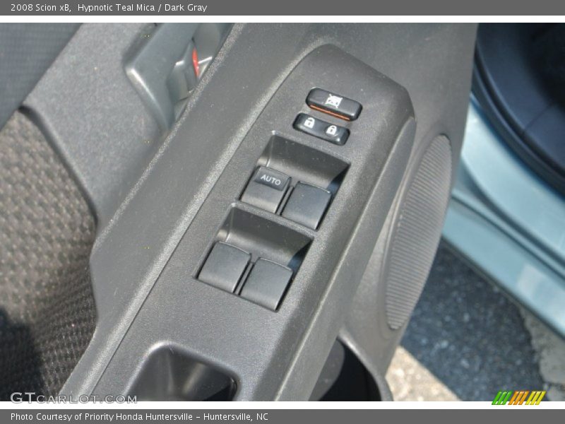 Hypnotic Teal Mica / Dark Gray 2008 Scion xB