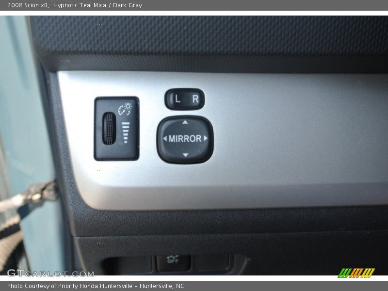 Hypnotic Teal Mica / Dark Gray 2008 Scion xB