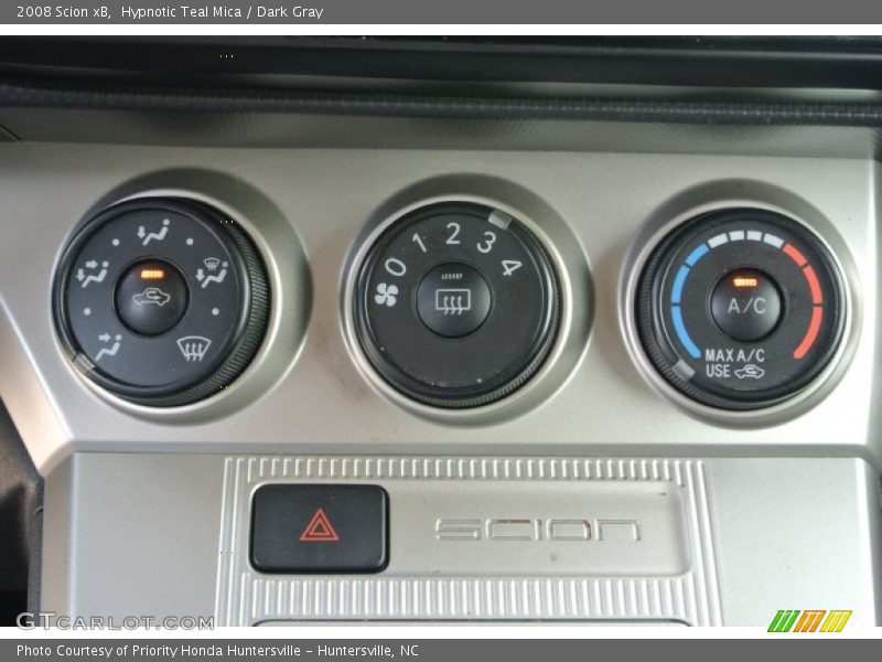 Hypnotic Teal Mica / Dark Gray 2008 Scion xB