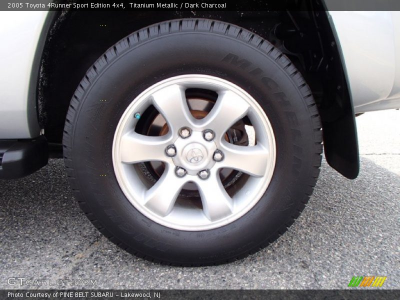 Titanium Metallic / Dark Charcoal 2005 Toyota 4Runner Sport Edition 4x4