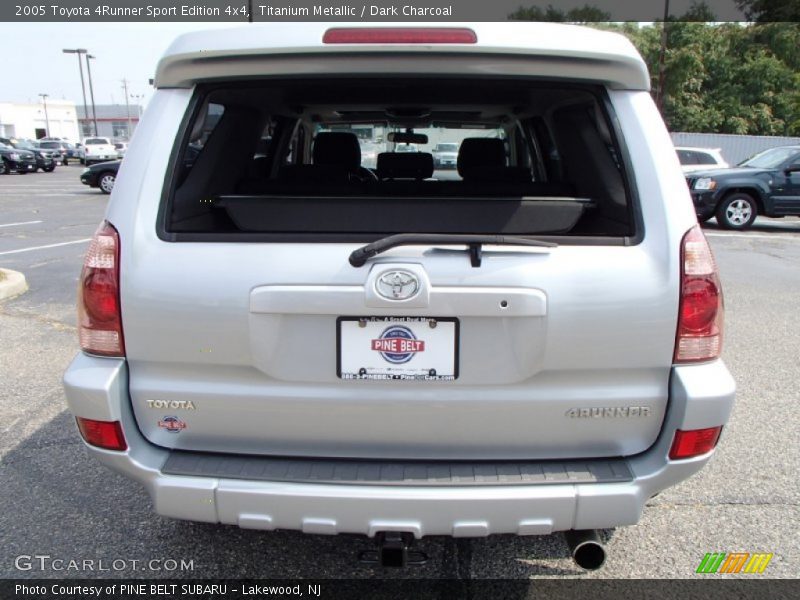 Titanium Metallic / Dark Charcoal 2005 Toyota 4Runner Sport Edition 4x4