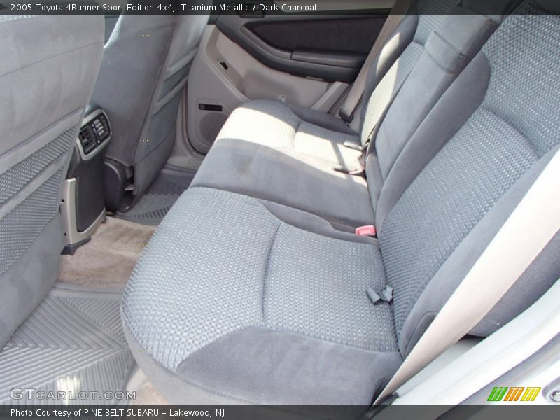 Titanium Metallic / Dark Charcoal 2005 Toyota 4Runner Sport Edition 4x4