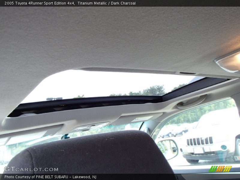 Titanium Metallic / Dark Charcoal 2005 Toyota 4Runner Sport Edition 4x4