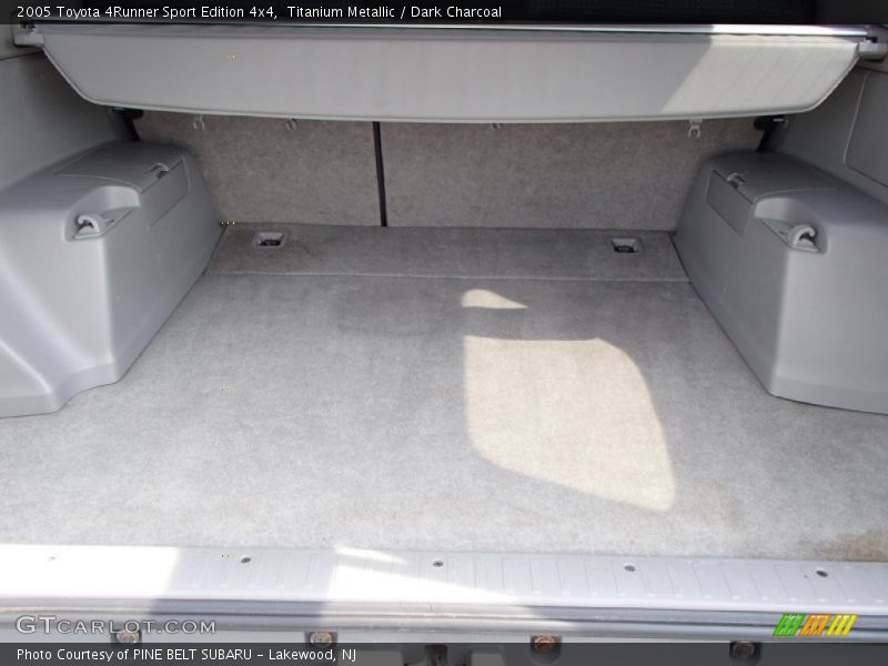 Titanium Metallic / Dark Charcoal 2005 Toyota 4Runner Sport Edition 4x4