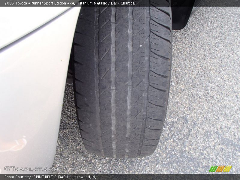 Titanium Metallic / Dark Charcoal 2005 Toyota 4Runner Sport Edition 4x4